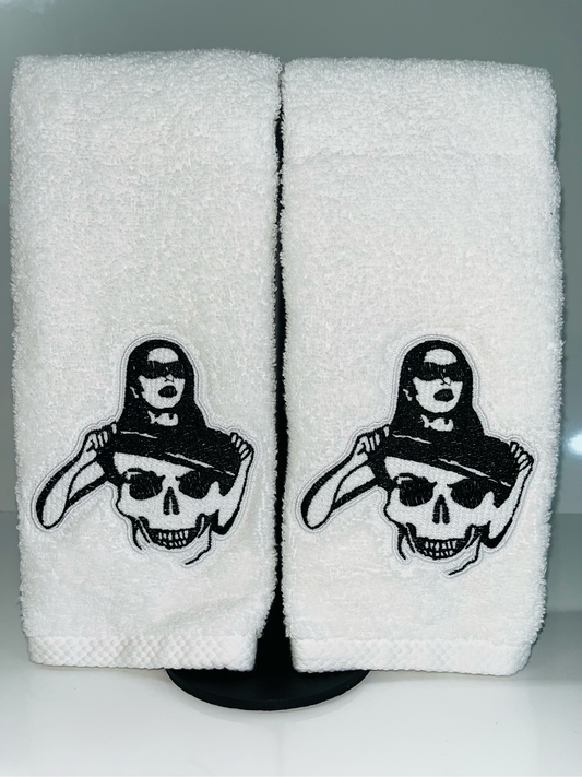 MHT-001-monogram hand towel